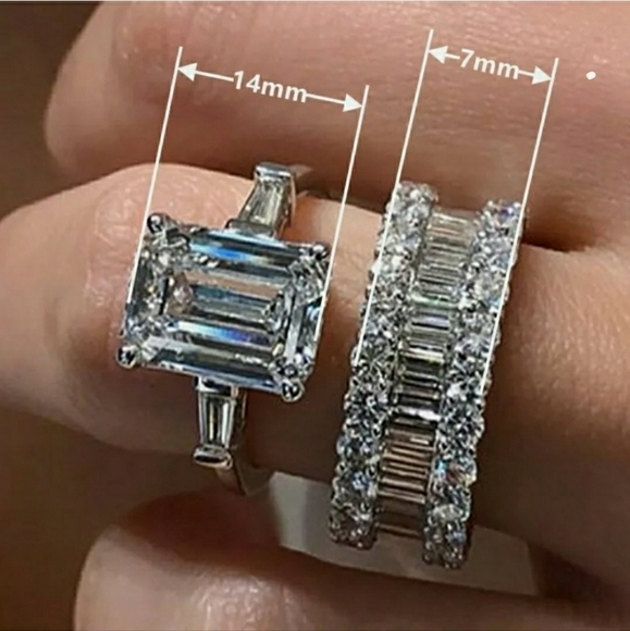 FINAL SALE 925. Sterling Silver 2pc Emerald Cut White Sapphire Ring Set - Picture 3 of 3